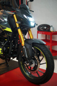 Hunk 160R 4 válvulas