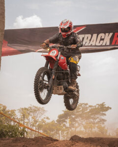Xtrack_Reu_13_04_25-06